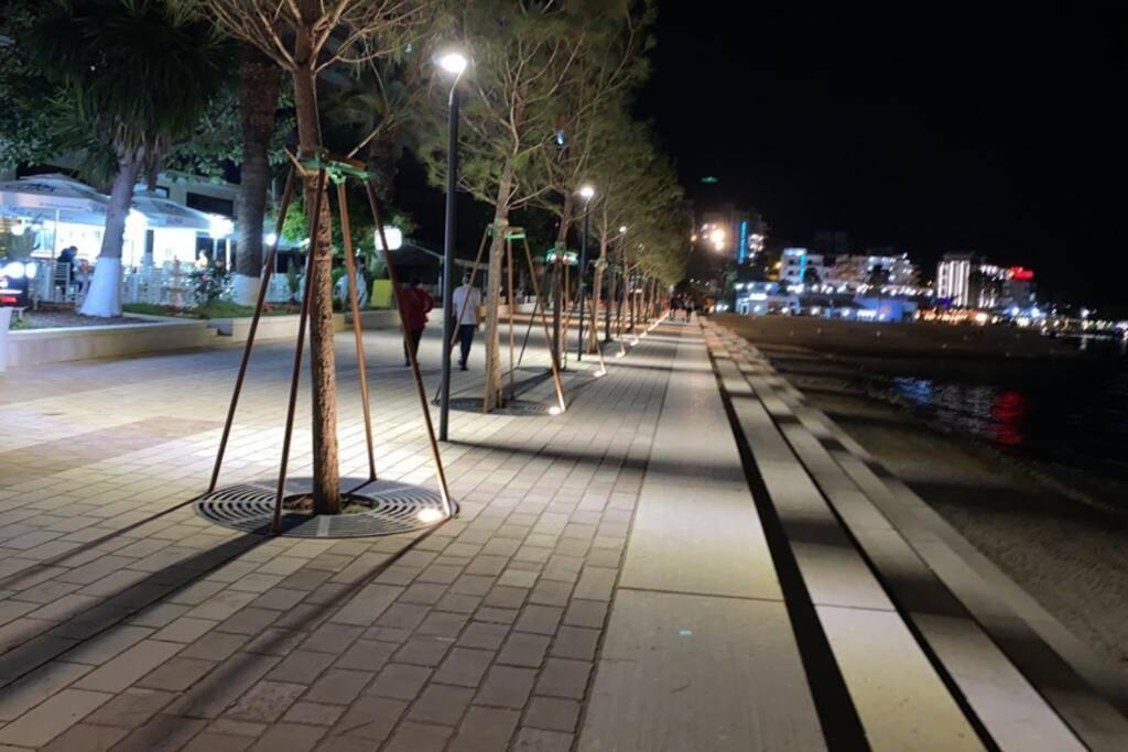 City Beach Apartment Sarandë Exteriör bild