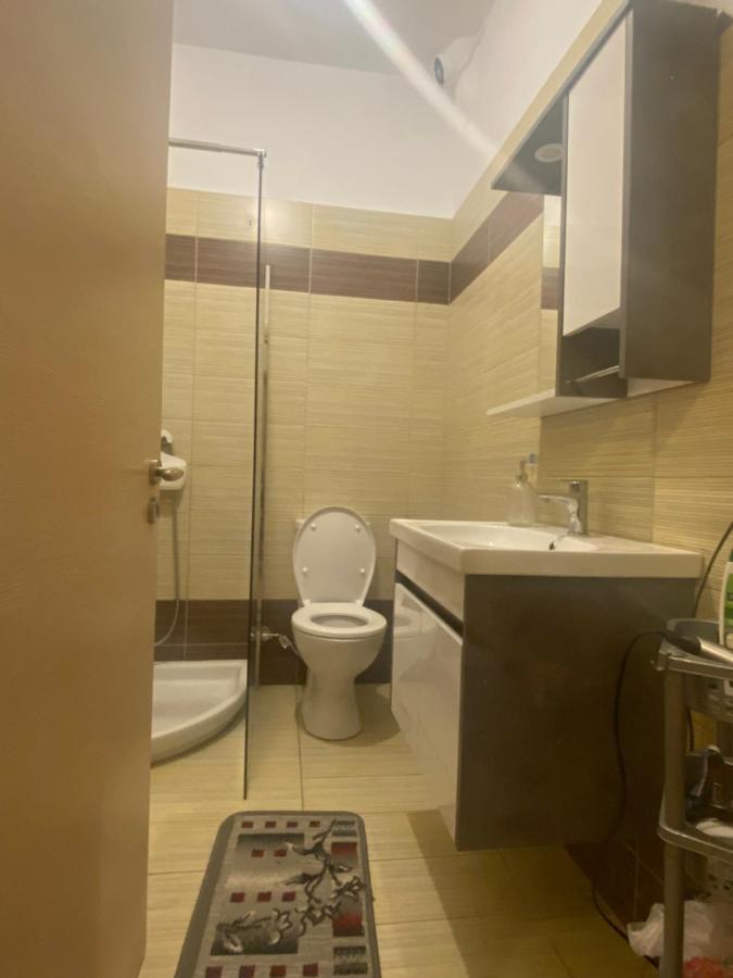 City Beach Apartment Sarandë Exteriör bild